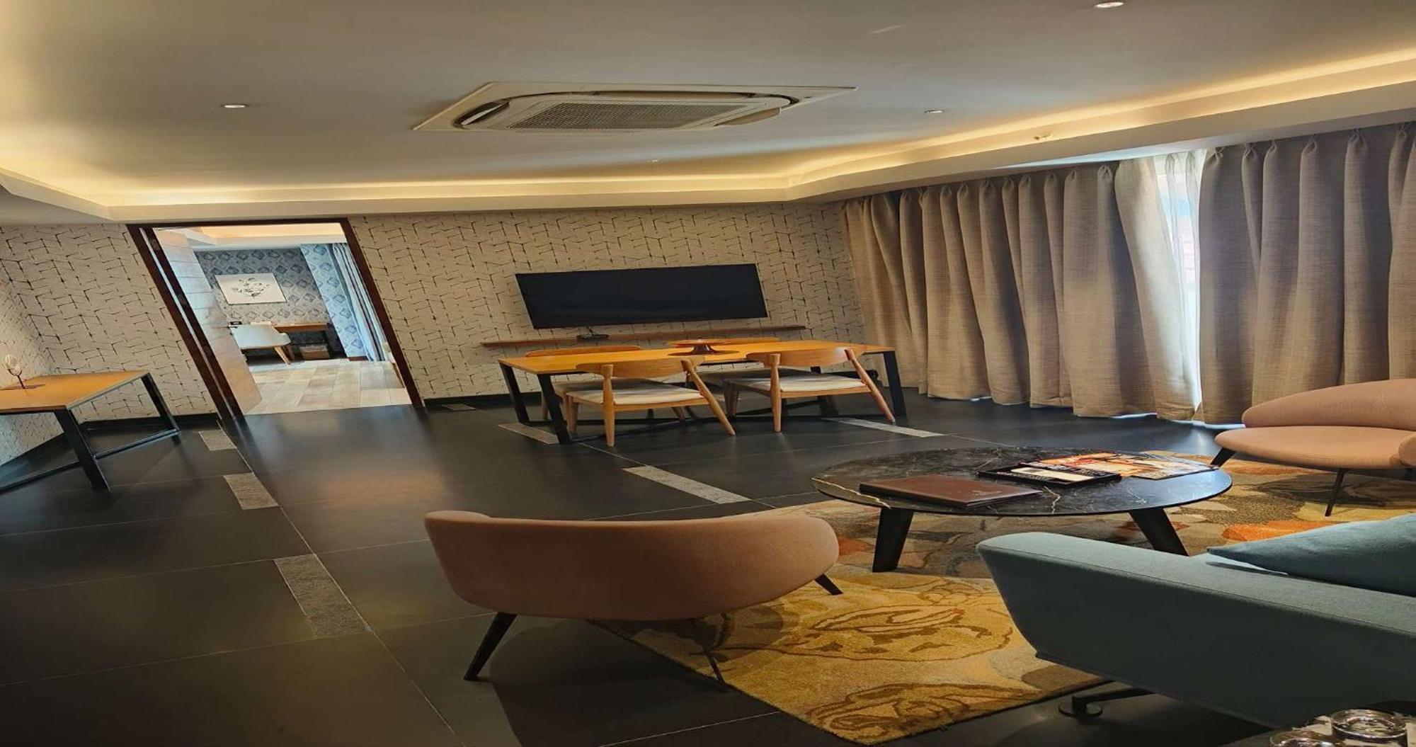 The Golkonda Resort And Spa Haiderabad Buitenkant foto